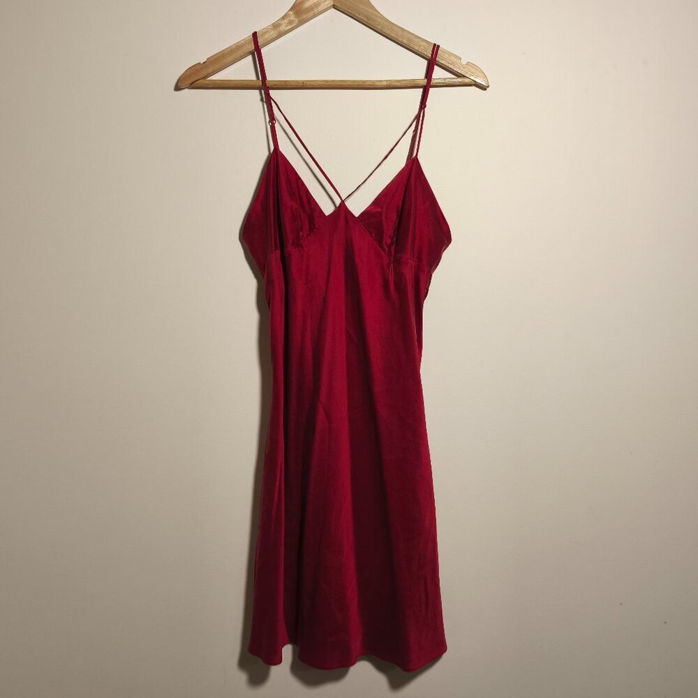 y2k Victoria's Secret 100% Silk Satin Strappy Empire Waist Slip Dress sz S Red
